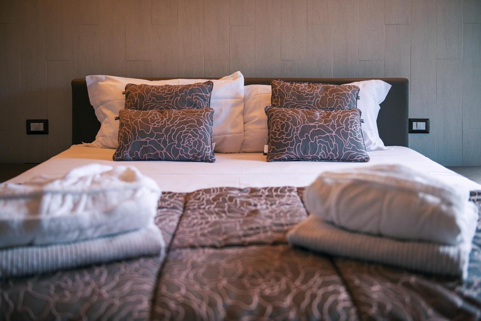 Casa Grimaldi Boutique Hotel & Restaurant マテーリカ エクステリア 写真
